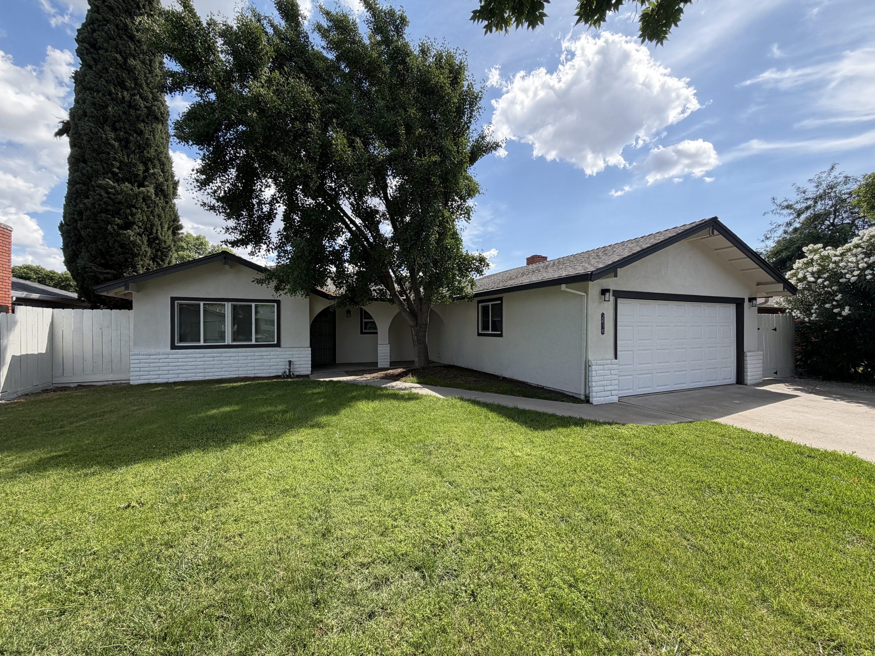 2616 Casita Drive
