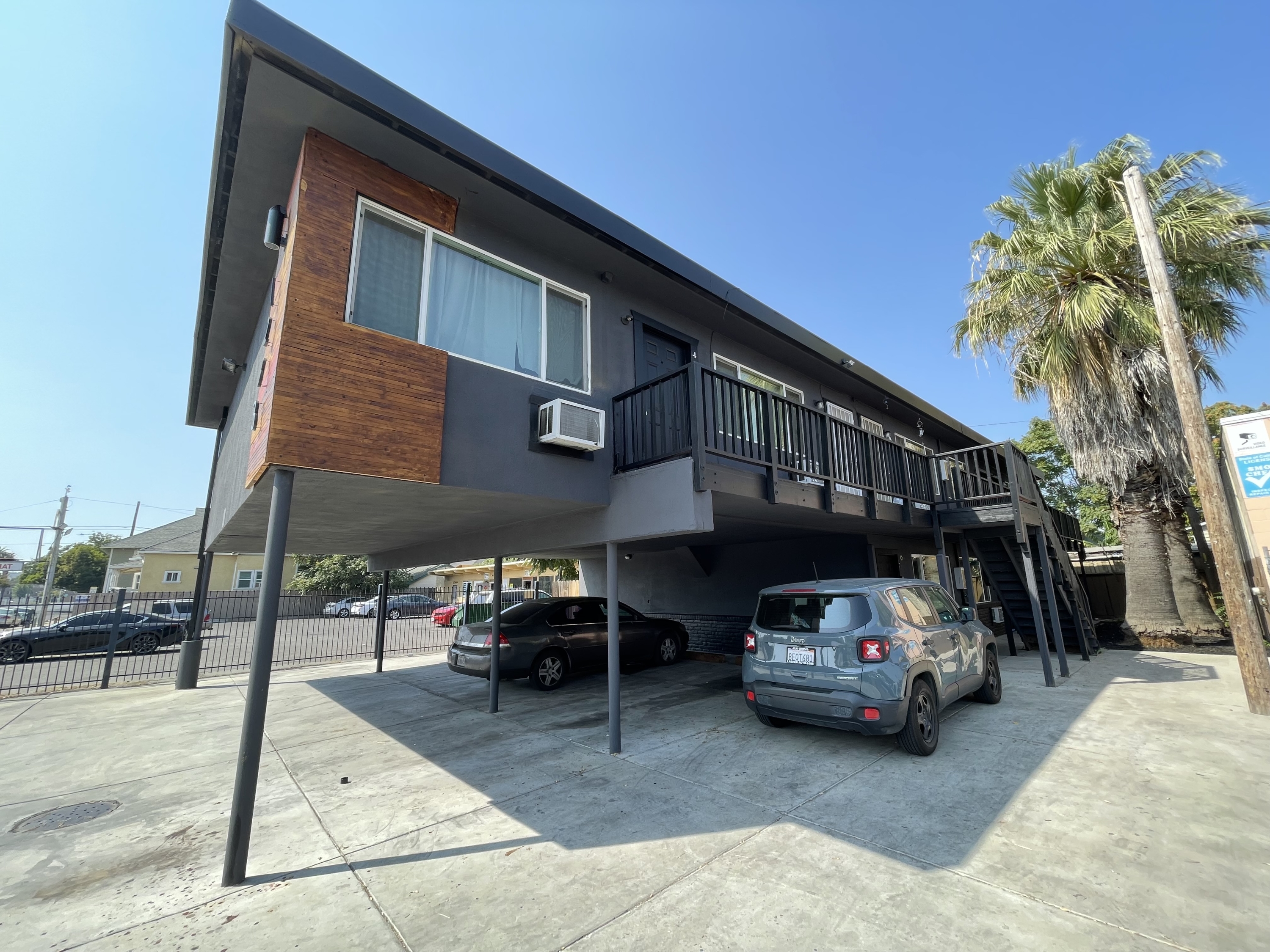 1233 East Weber Avenue - 2