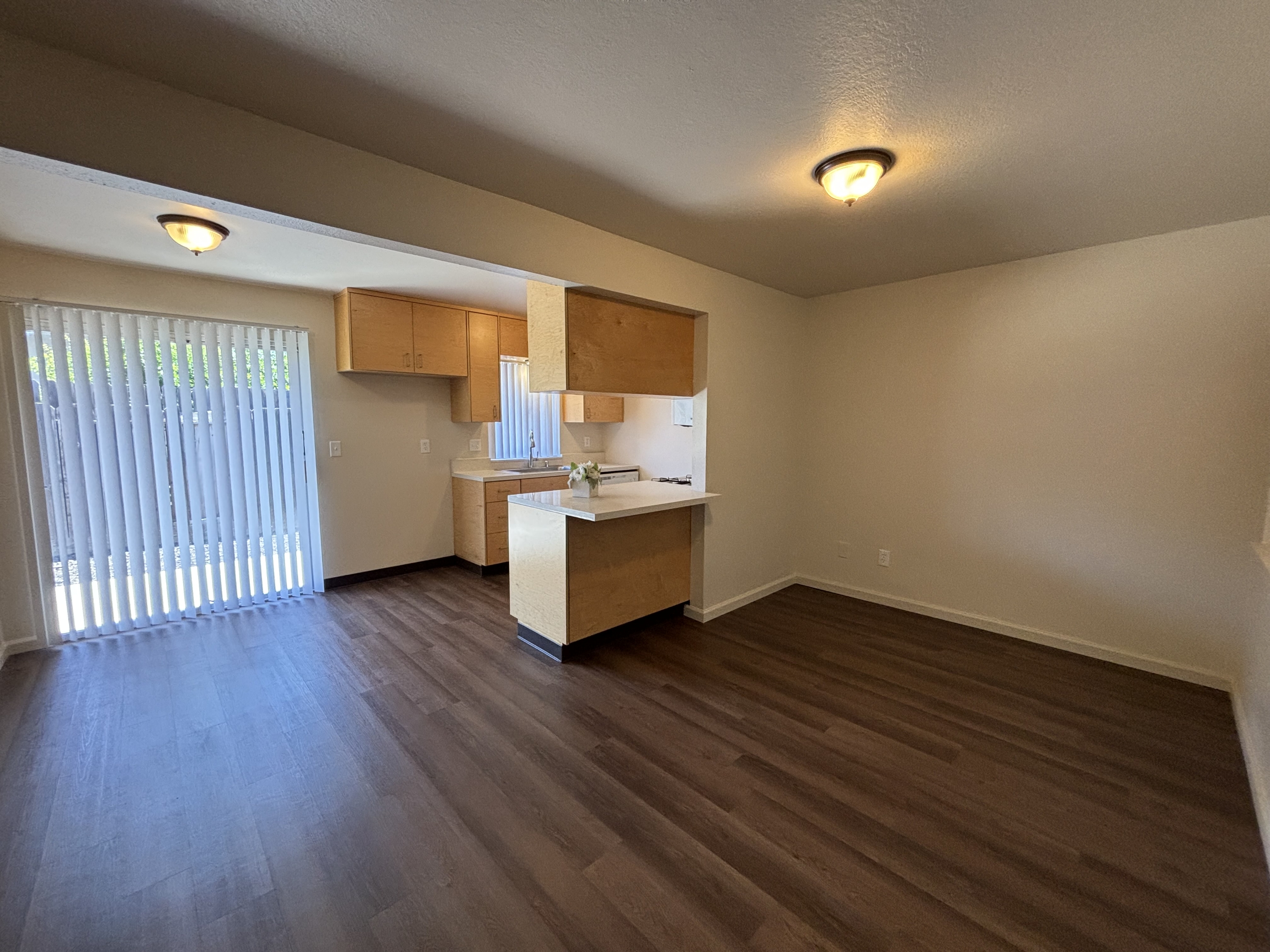 3010 Delta Avenue - 1