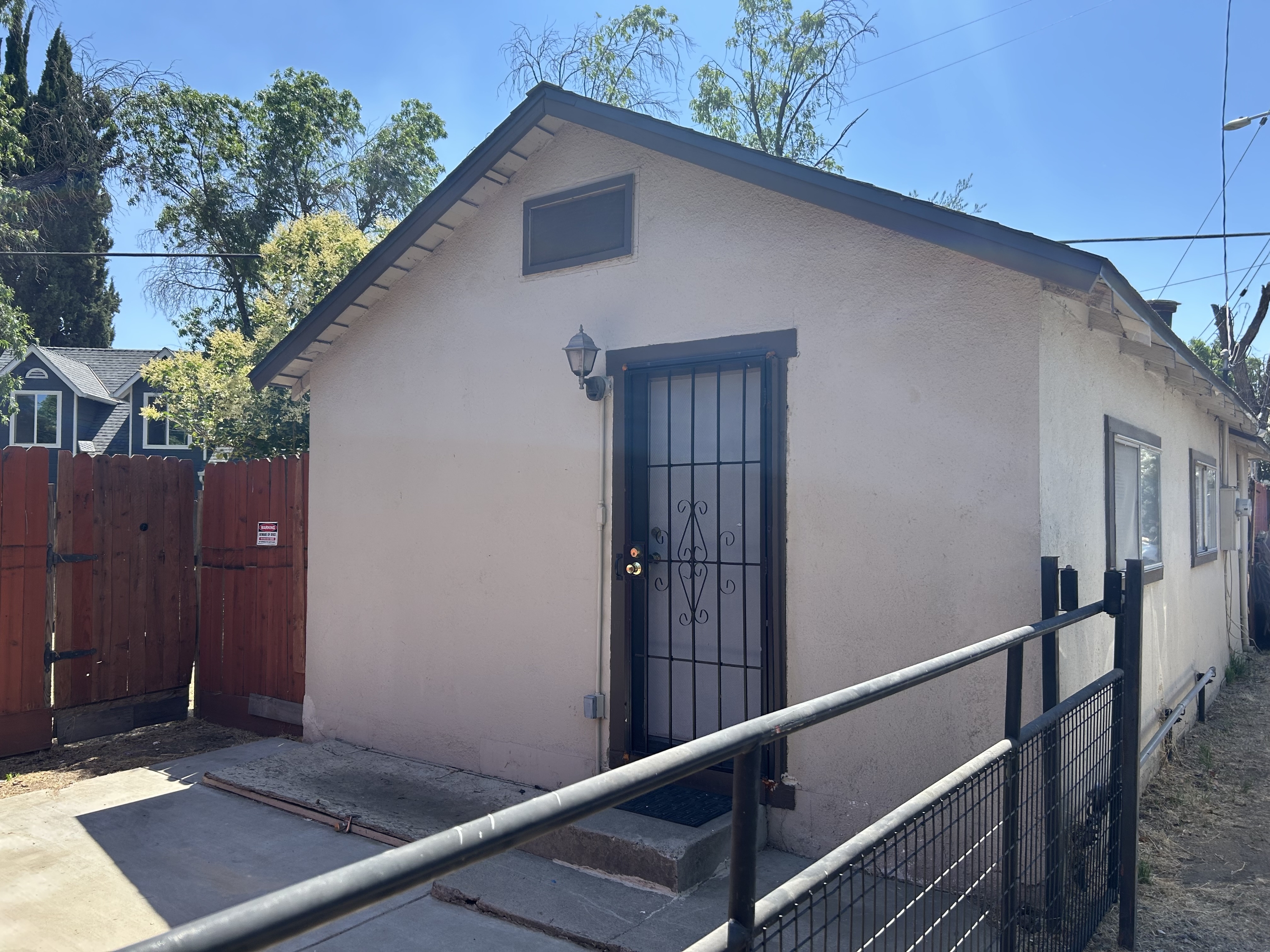 211 Burney Street