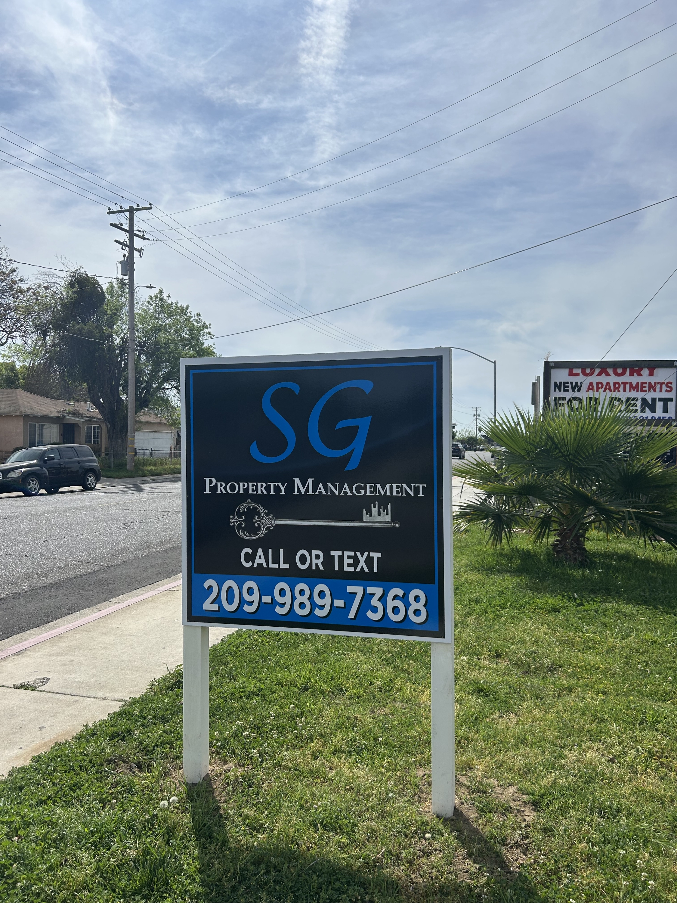 2121 Moffett Road - 21