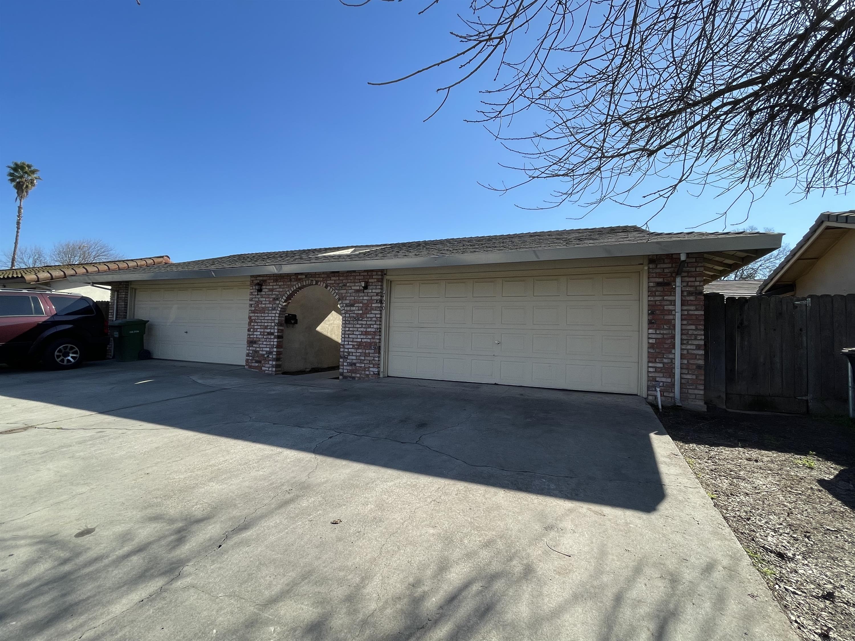 1720 Floyd Avenue - 1