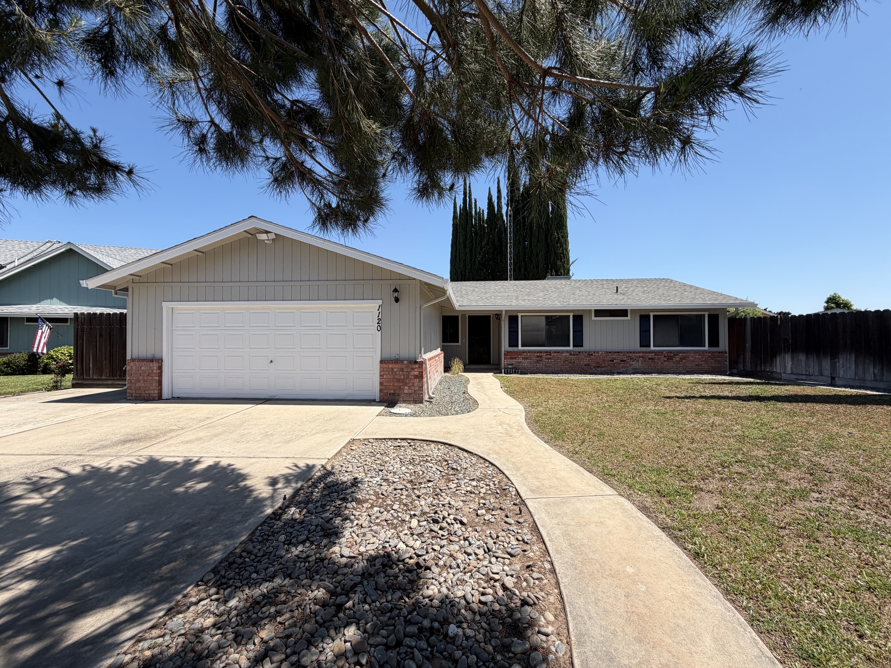 1120 Landreth Court